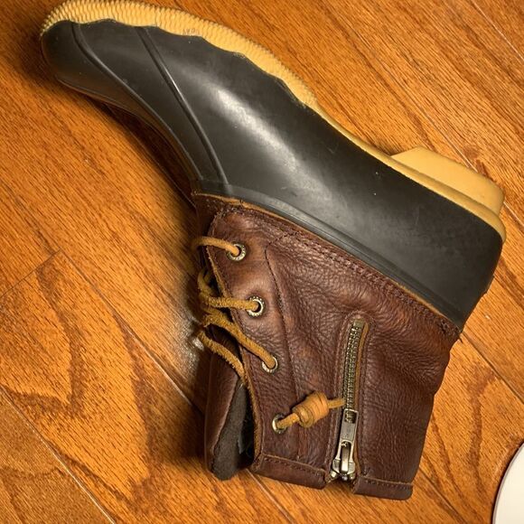 Sperry Size 9 women's waterproof rubber boot with thinsulate lined like new - Picture 12 of 12